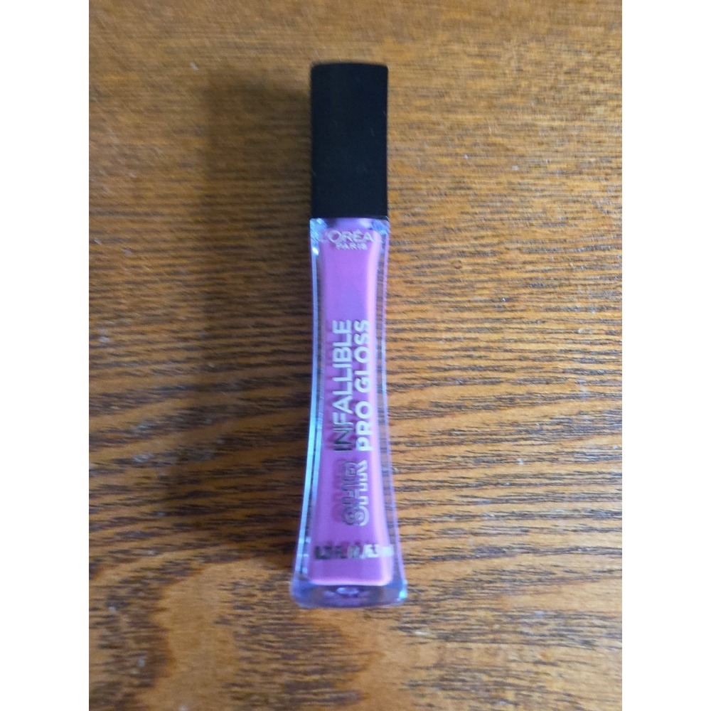L'Oréal Infallible 6 HR Never Fail Lip Gloss 515 Undeniable Mauve ** NEW - Picture 2 of 4